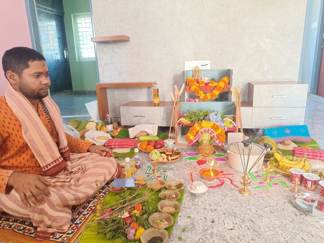 Pandits In Bangalore | Pandit Biswajit for all puja