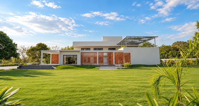 Samaya retreat