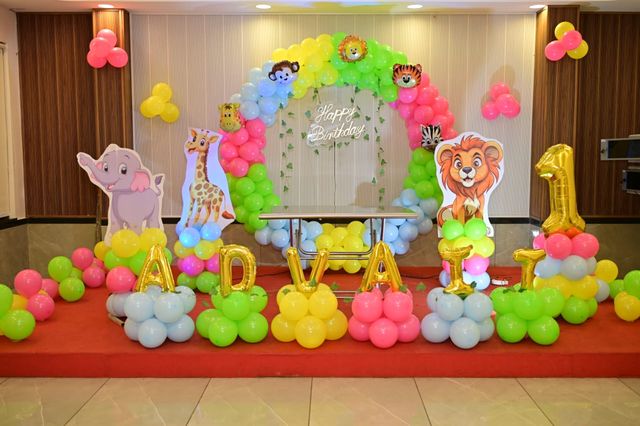 Reedial Balloon Decoration