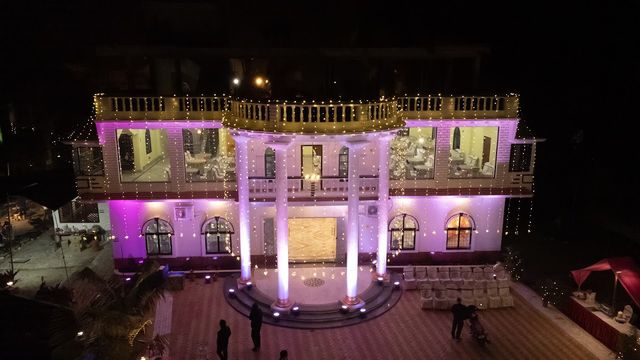 PARUI PALACE