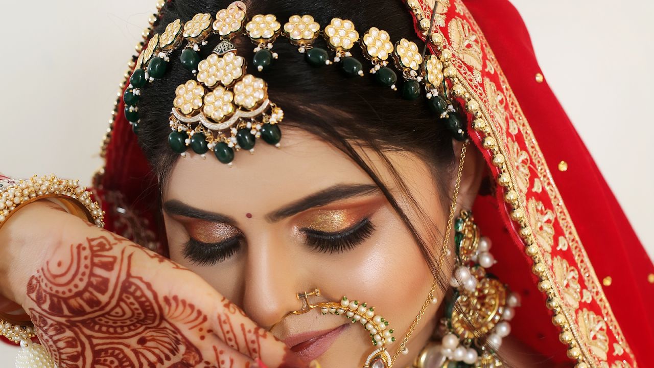 Makeover By Mamta Saini