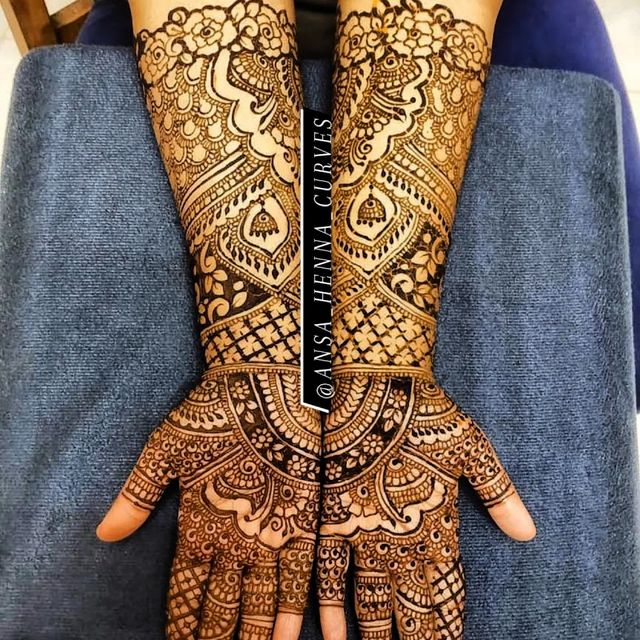 Ansa Henna And Curves