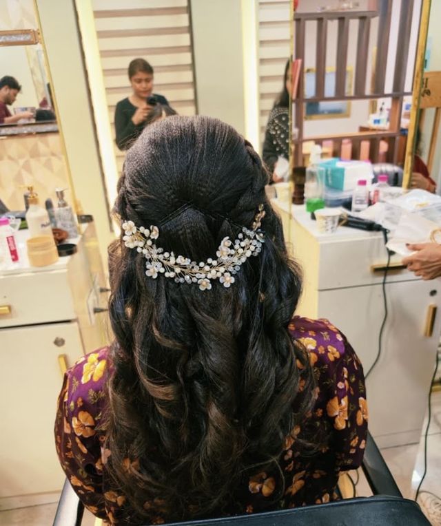 Divine Glow Bridal Makeup Artist by Deepali
