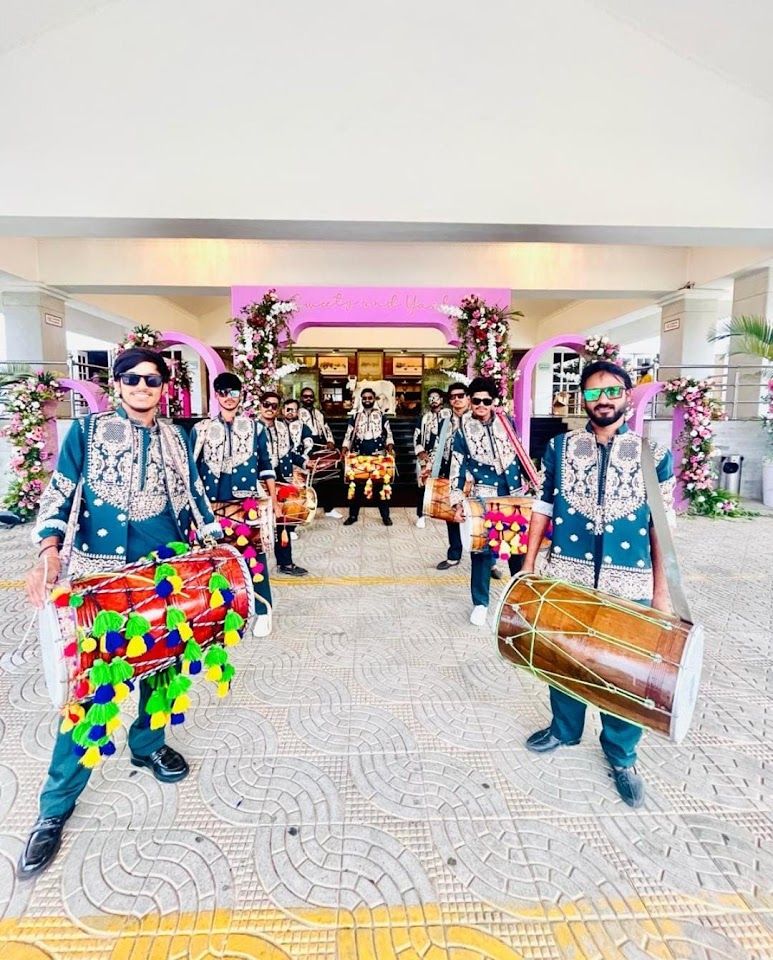 Dinesh Punjabi Dhol