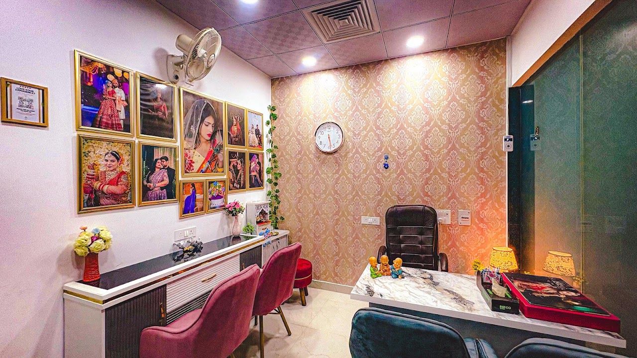 Lanshographer India Photo Studio