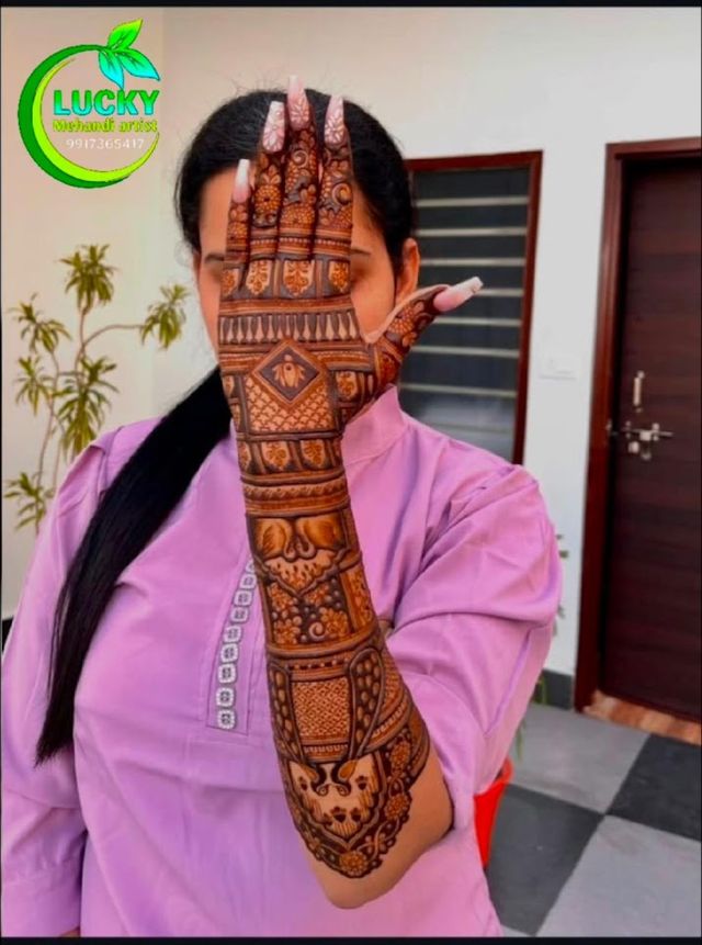 Lucky Mehandi art