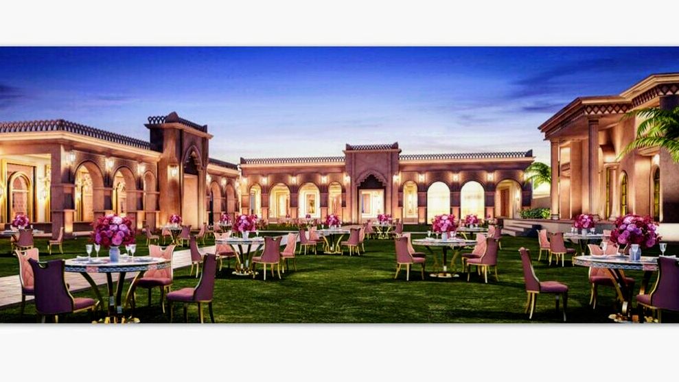 Golden Grapes- Club & Convention