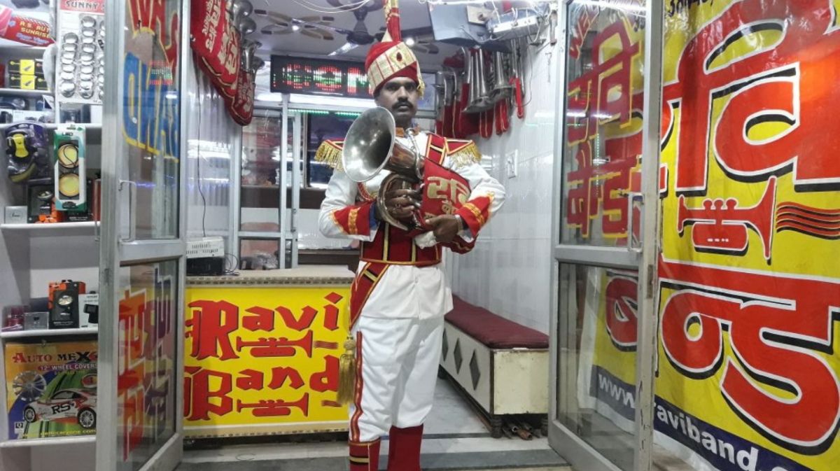 Ravi Band