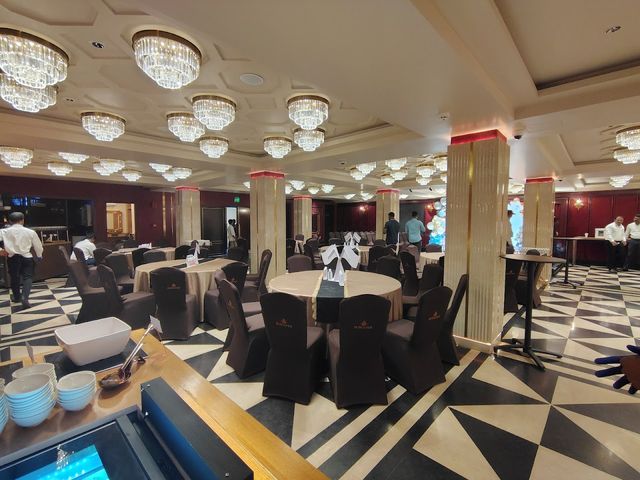 Burgundy Banquets