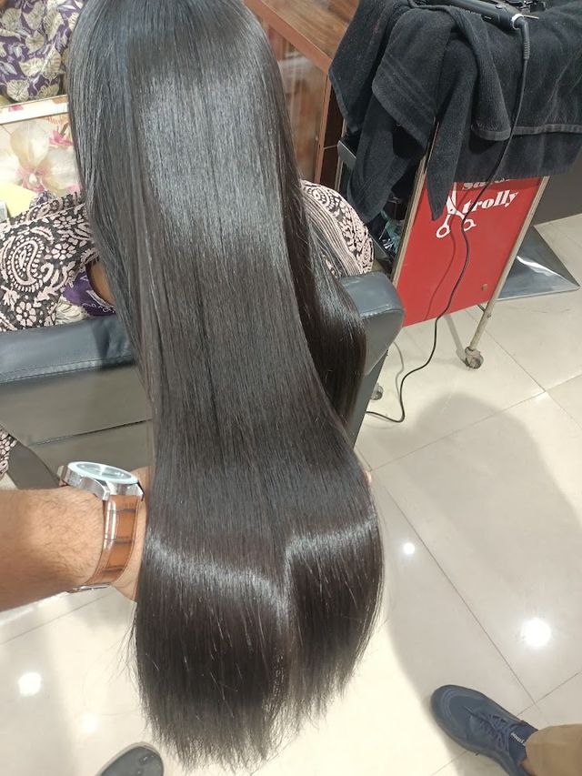 Jaisha Makeover Unisex Salon