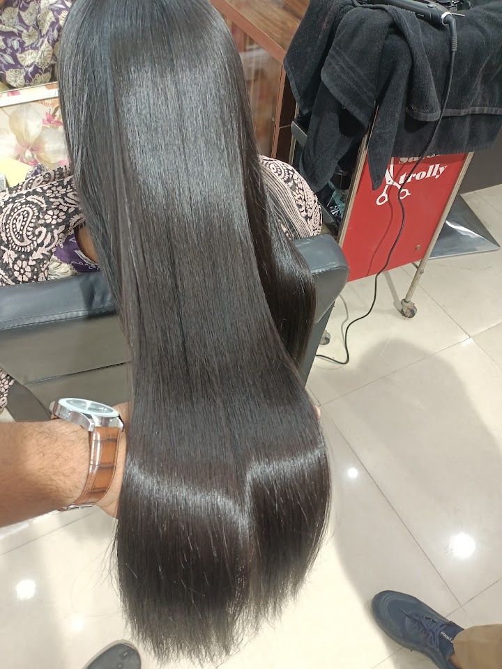 Jaisha Makeover Unisex Salon