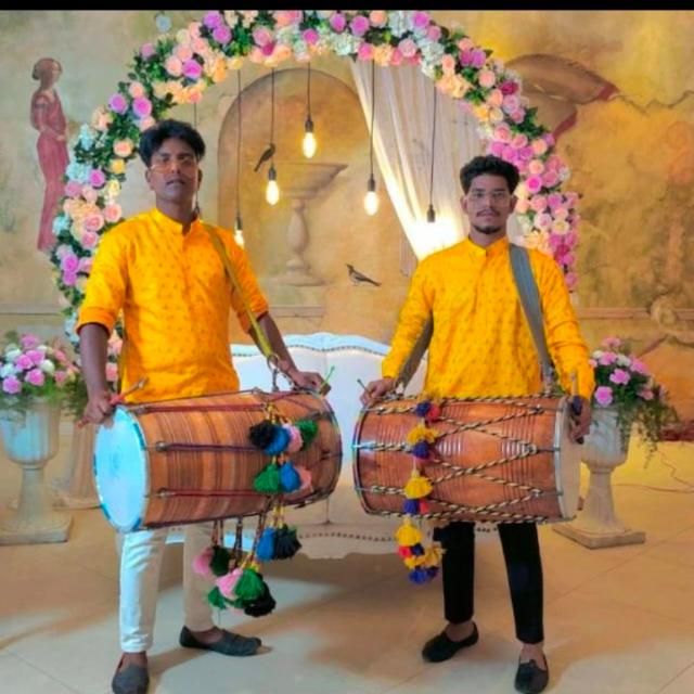 Mukesh bhatt dhol/ punjabi dhol players