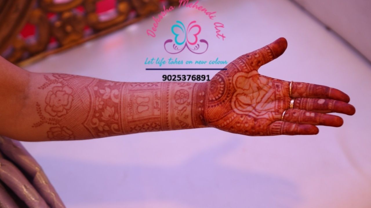 DEEKSSHA MEHENDI ART