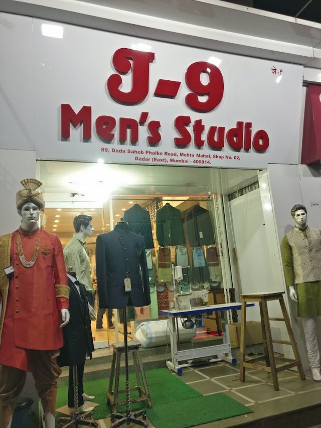 J-9 Men's Studio