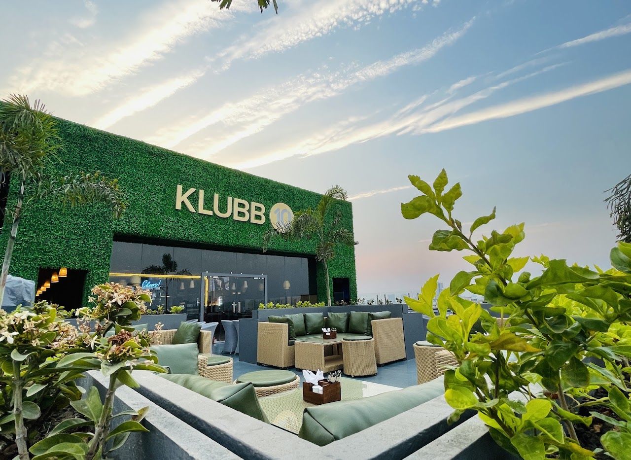 Klubb10 - Bar & Sky Lounge