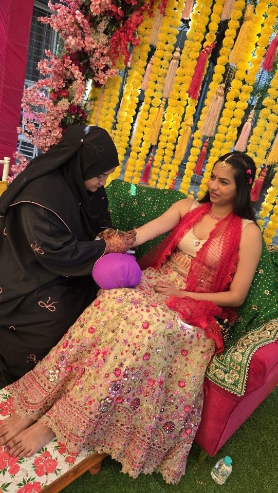 MEHNDI BY HEENA
