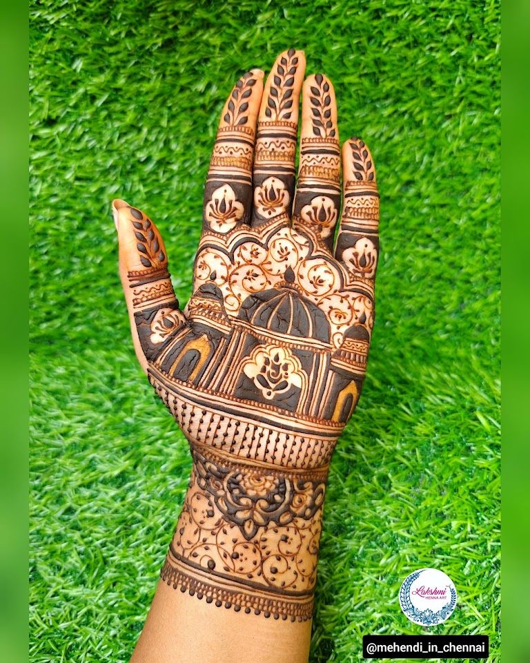 Lakshmi Henna Art