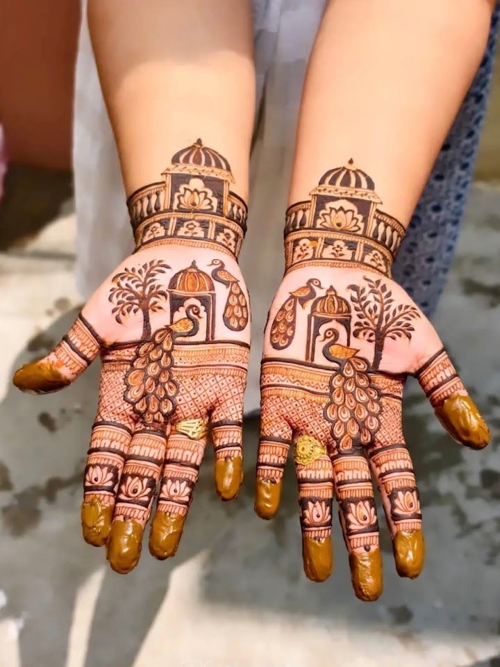 Surya mehndi artist