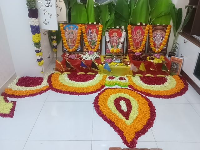 Pandit Devanshu{North Indian Hindi & Telugu Pujari}