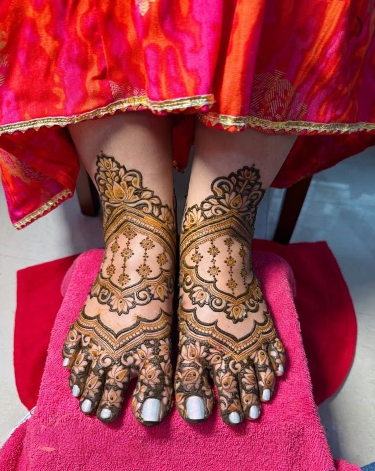 Ajay Mehandi Arts