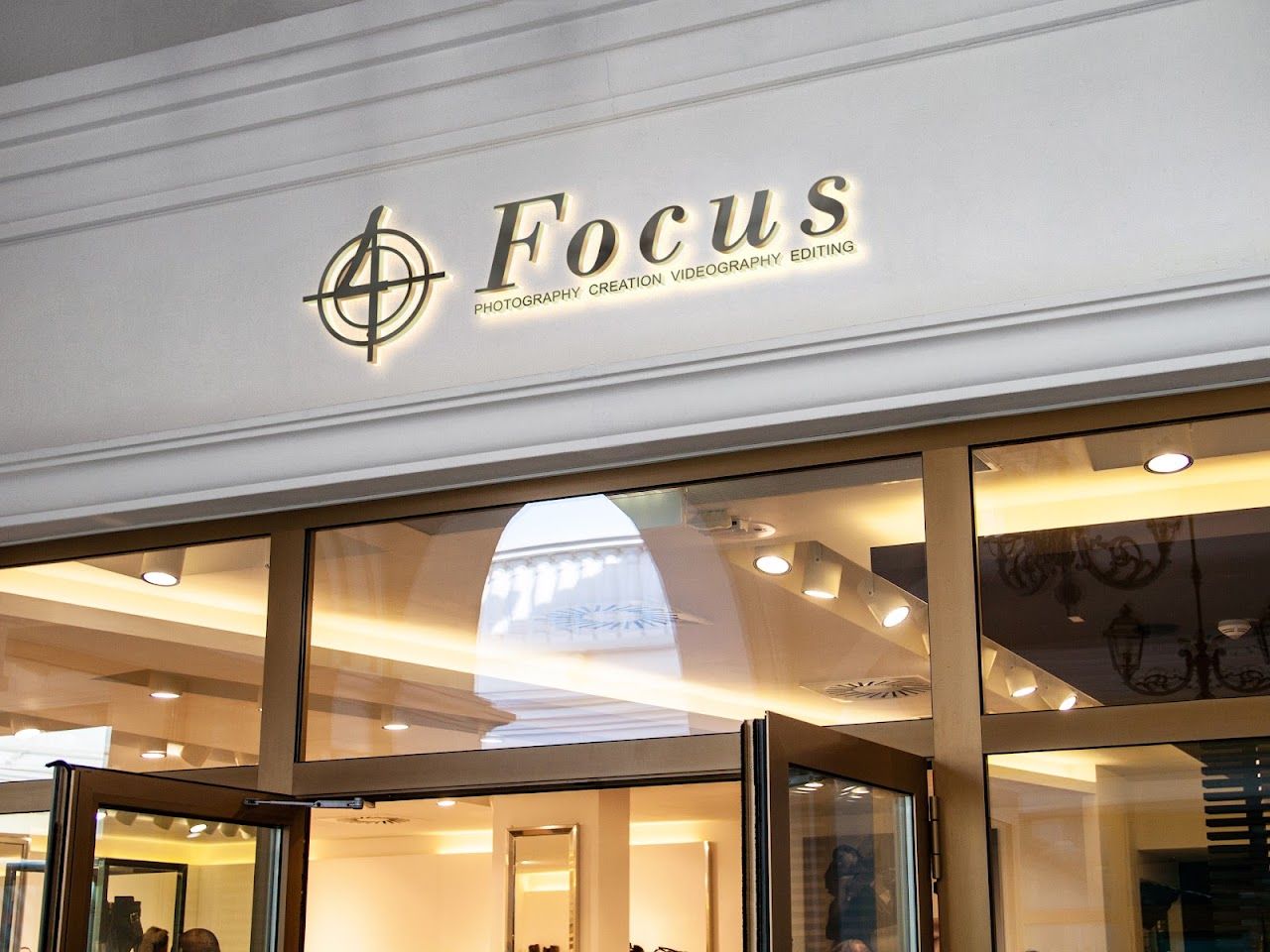 4 Focus
