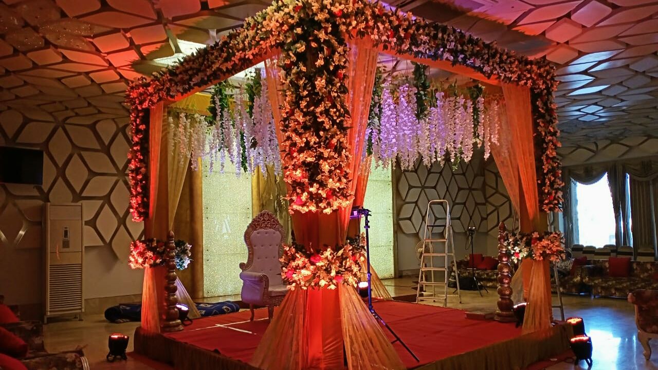 New Mukesh Decorators