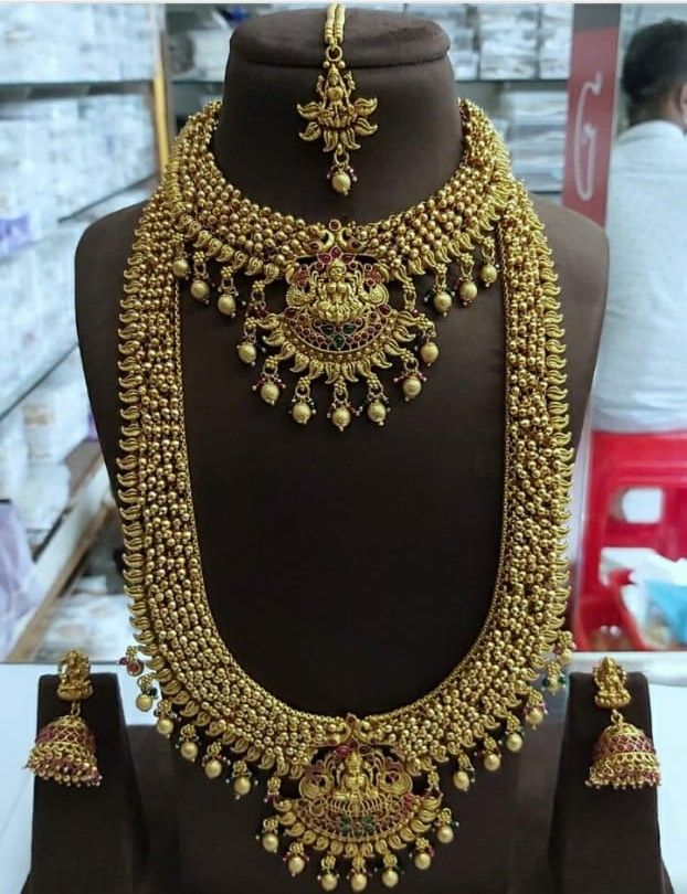Nauwari saaz