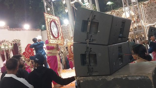 DJ SOM KOLKATA
