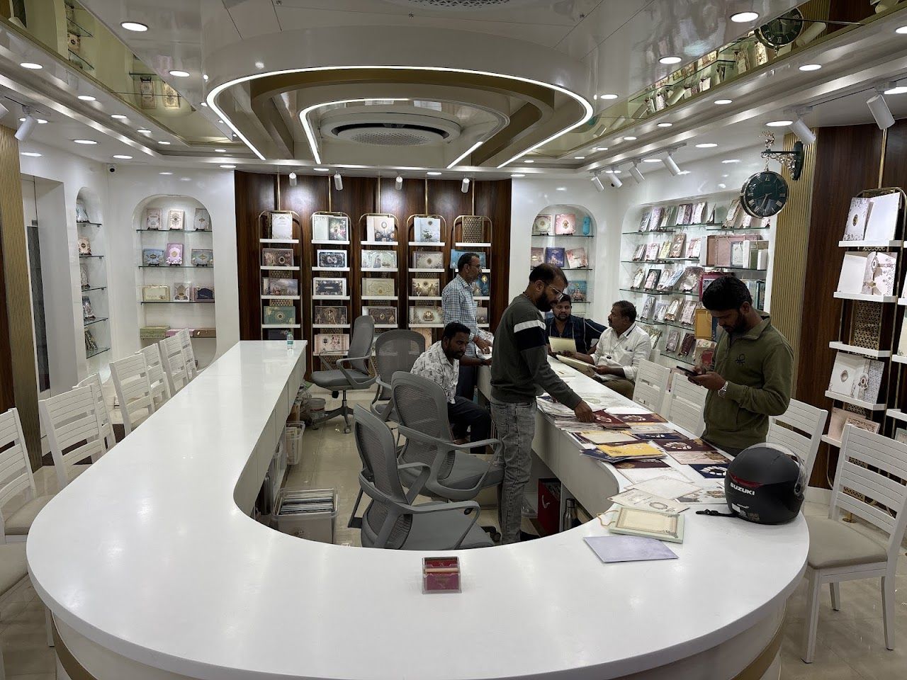 BHOOMI CARDS (SHOWROOM)