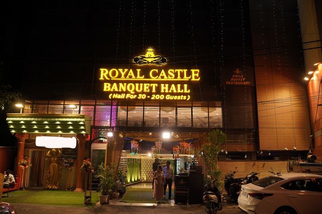 Royal Castle Banquet