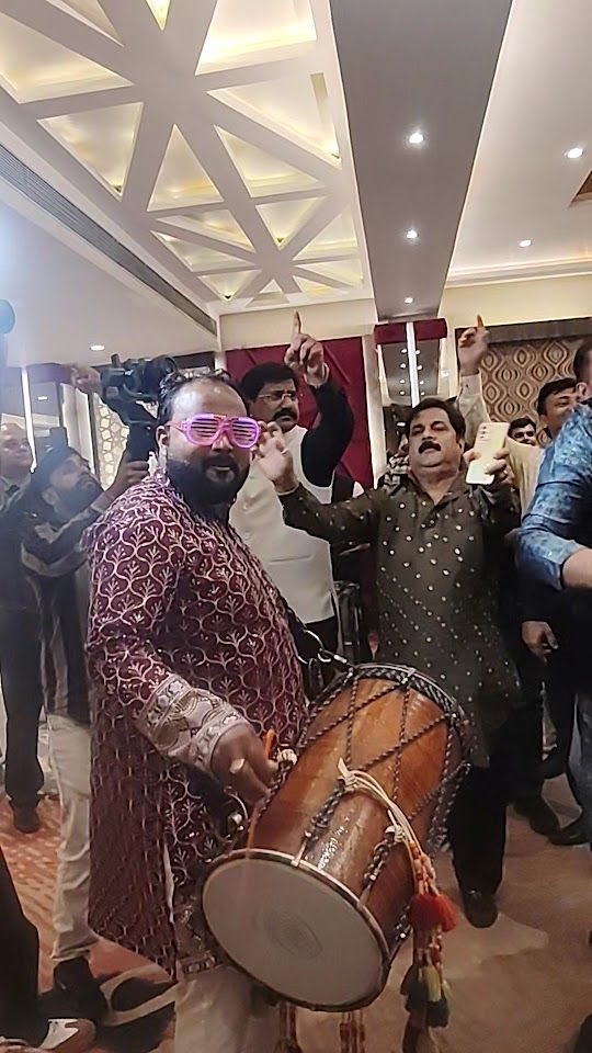 Babu & Munna Punjabi Bhangra Dhol
