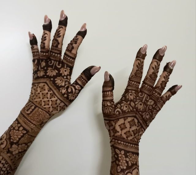 Jigna Mehendi Artist