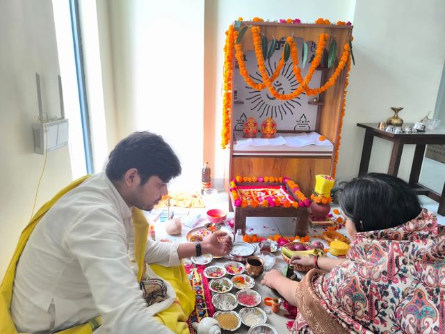 Acharya Pandit Ravi Shastri Ji Greater Noida ,Noida NCR