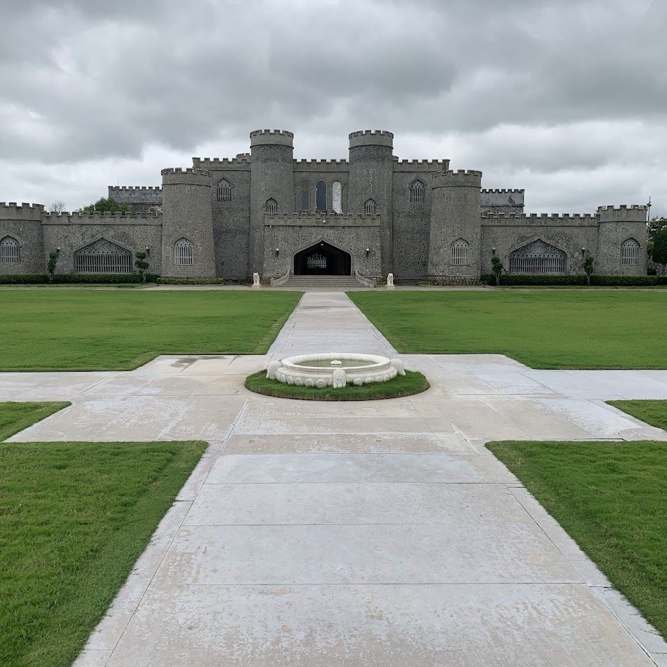 Fort Grand