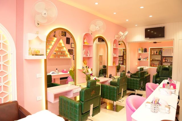 Grooming Beauty By Reenu