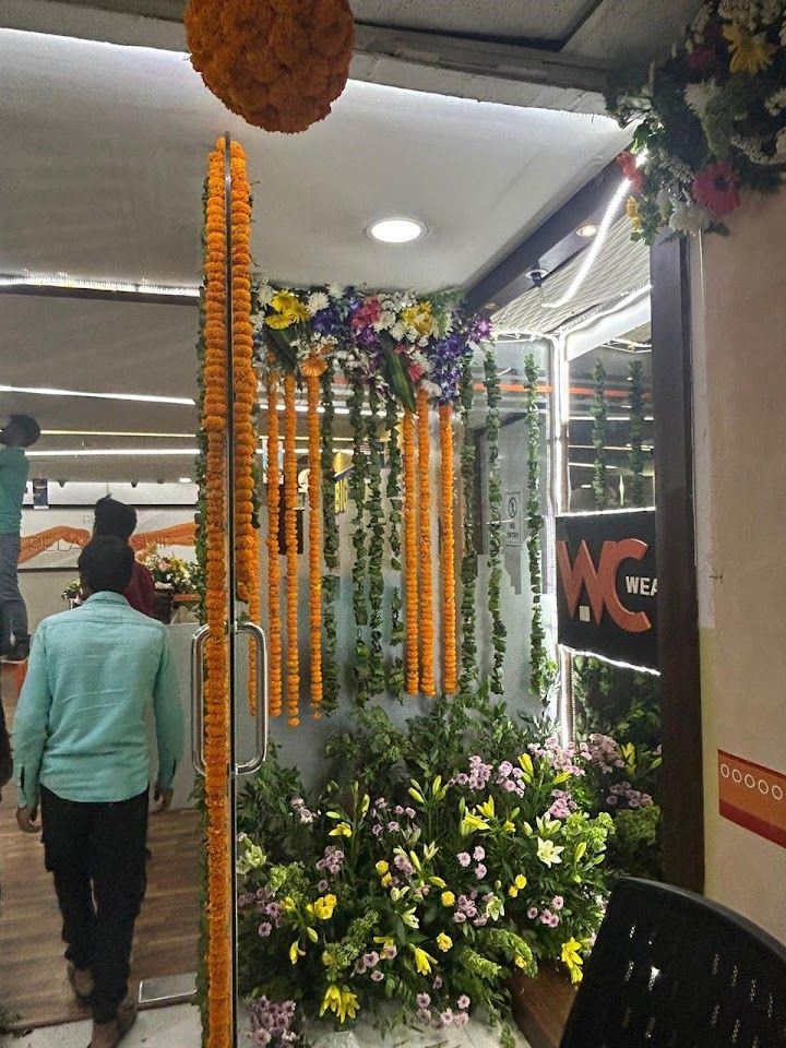 Divesh flower event decoration in Greater Noida
