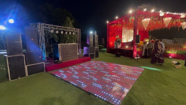 Dolly dj event light & sound system