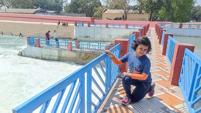 Chandni Visual's
