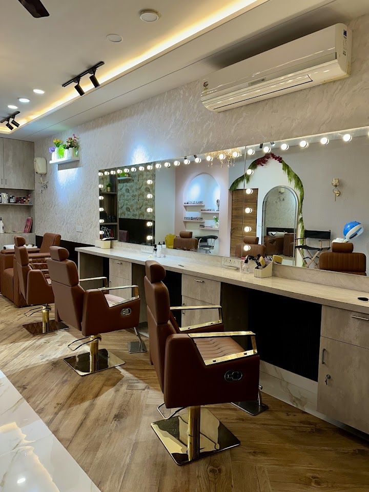 GLO Unisex Salon by Jyoti Gupta