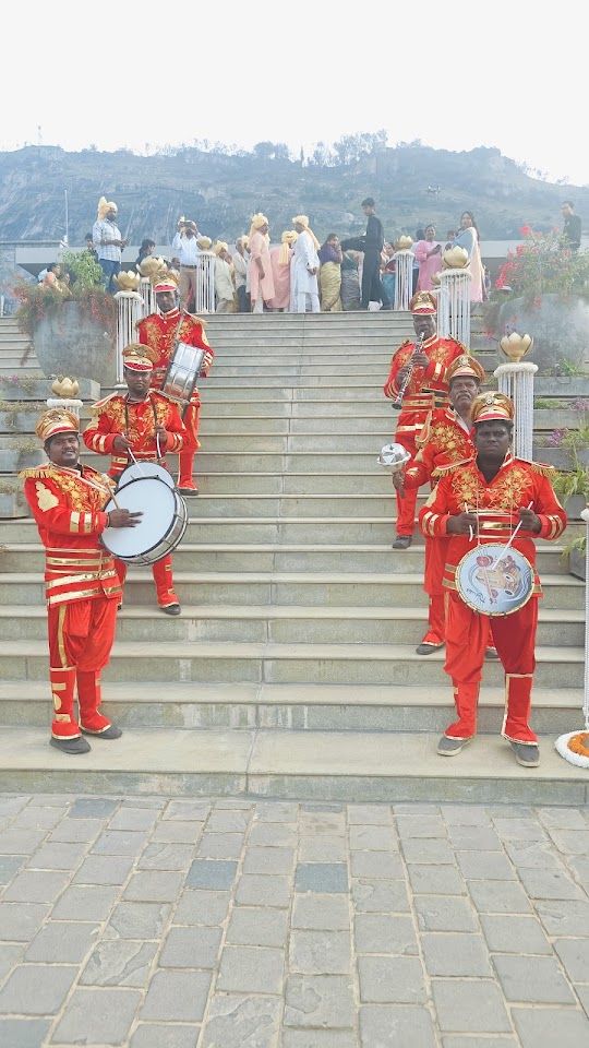 Wedding Band Entertainment - Punjabi Dhol Players