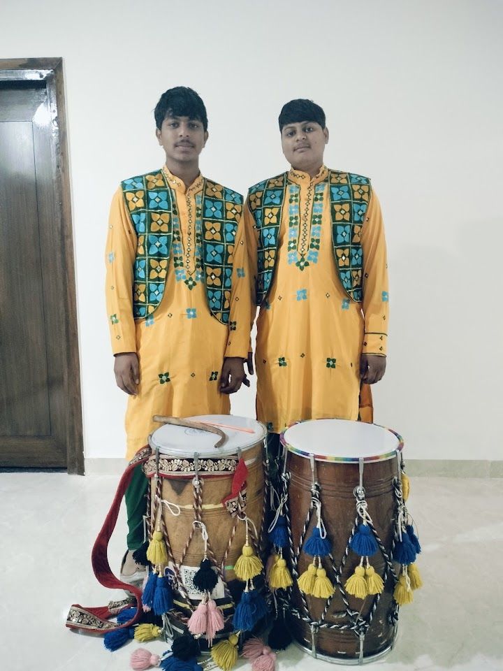 Suresh Dhol Party - Dhol Player in Gurugram