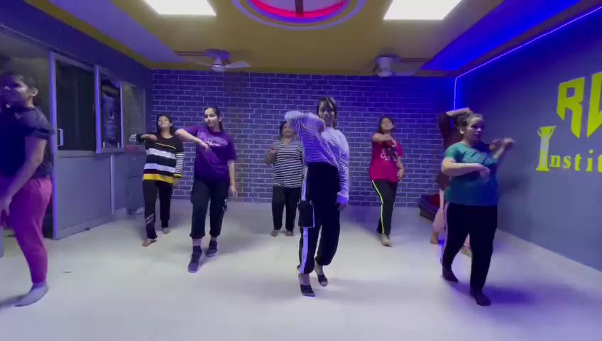 RD institute dance like a pro