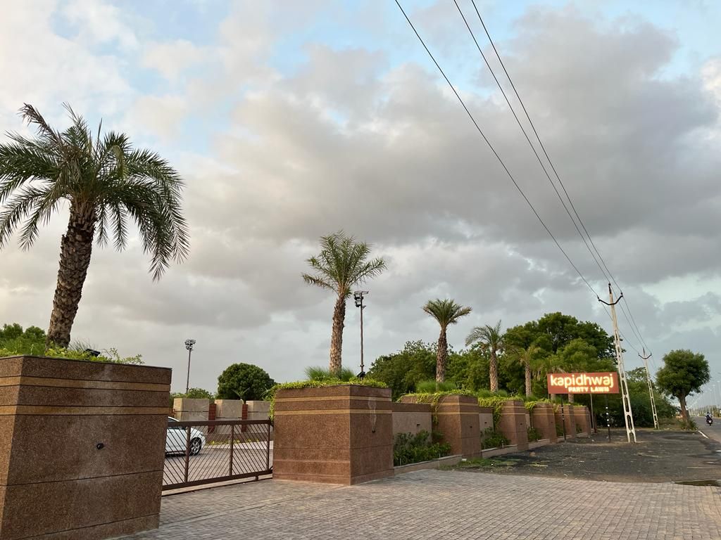 Kapidhwaj Party Lawn