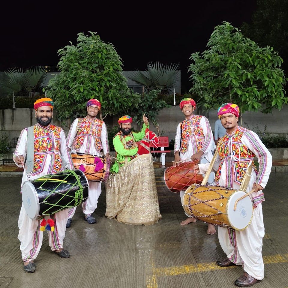 Uv Bhatt Dhol Baja Barat