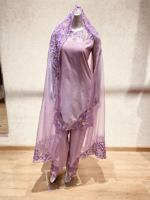 Apurva Kansall Couture