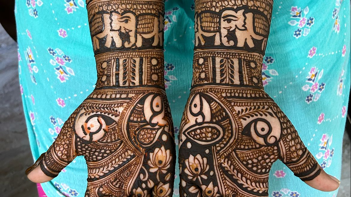 Joys mehandi design