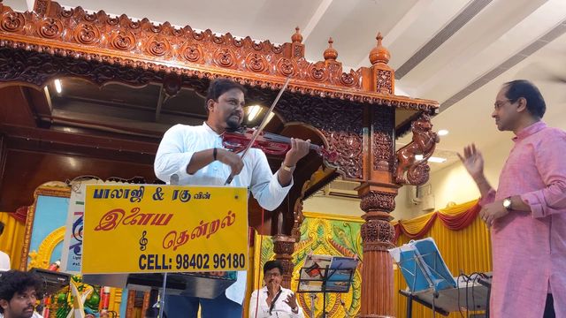 Balaji and Raghu's Ilayathendral Light Music Orchestra