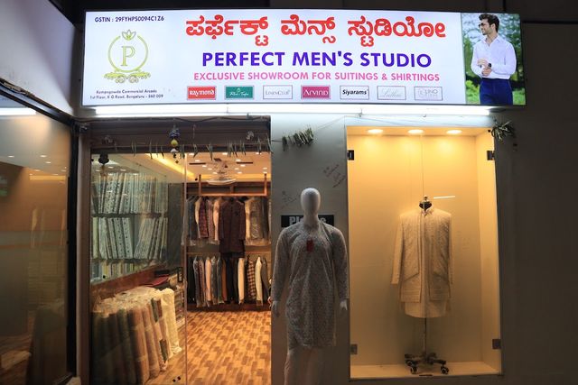 PERFECT MEN'S STUDIO