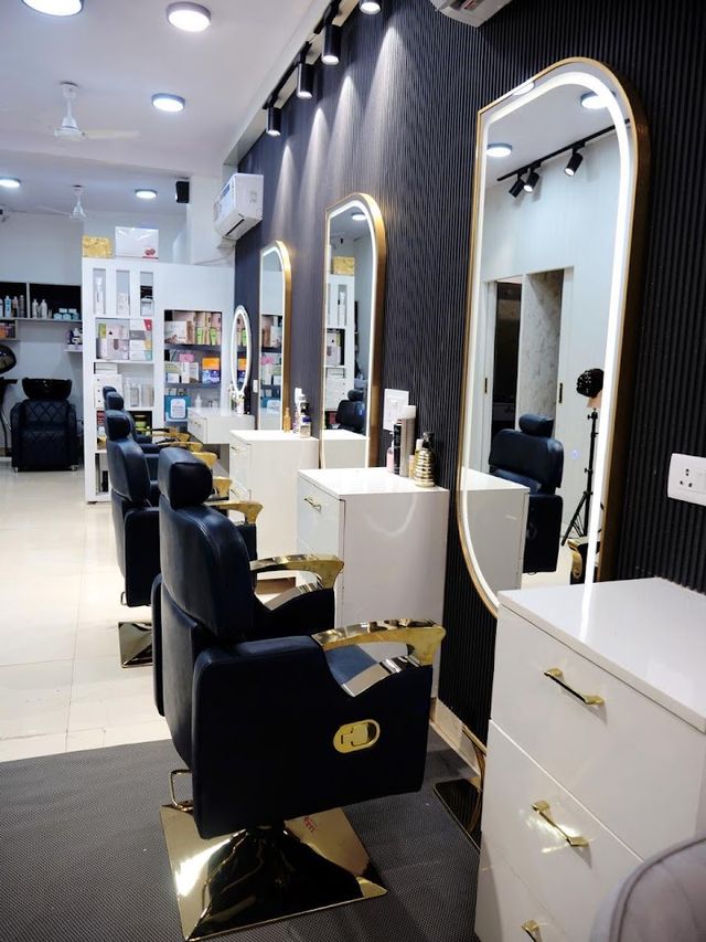 Gemz Makeup studio and Academy