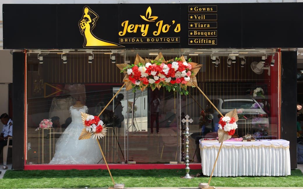 JeryJo's bridal boutique